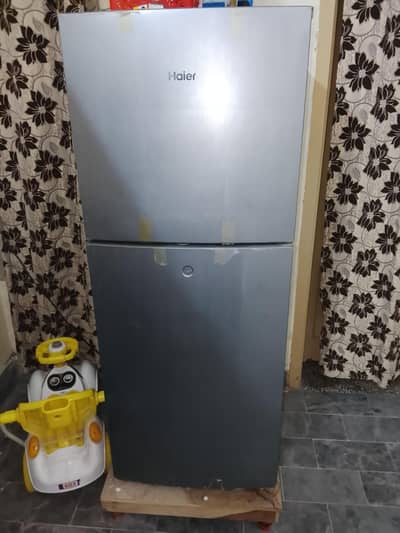 Haier Refrigerator HRF246