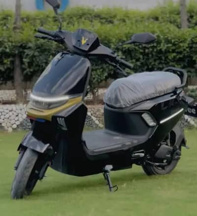 Scotty Revoo electric