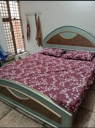 king size Bed set wooden deco paint