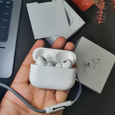 Apple AirPods (2nd Gen) Full accessories lane yard,TypeC cable,Eartips