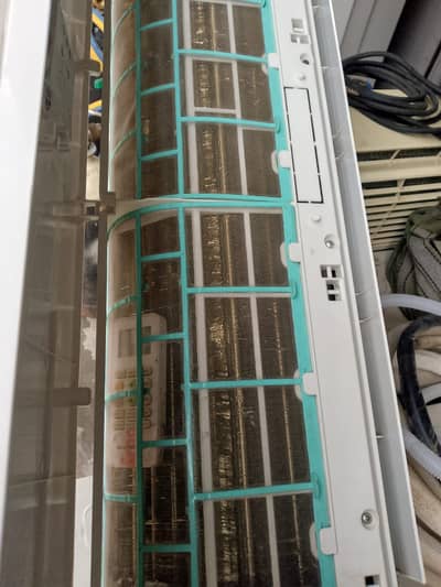 1.5 Ton DC inverter Ac