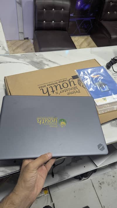 Mechrevo Ryzen 5 7430 Brand new Pm laptop