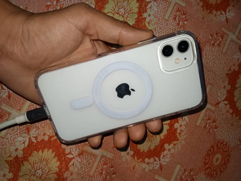 Apple iPhone 11 1