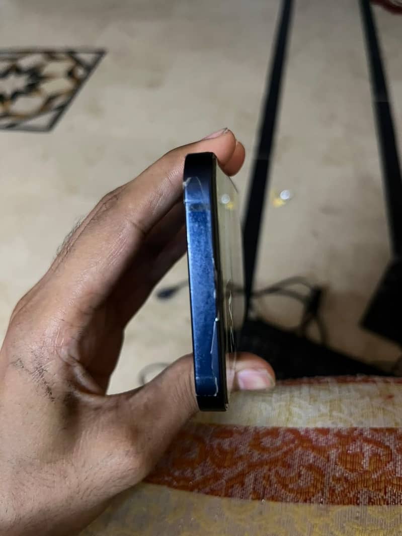 Apple iPhone 12 5