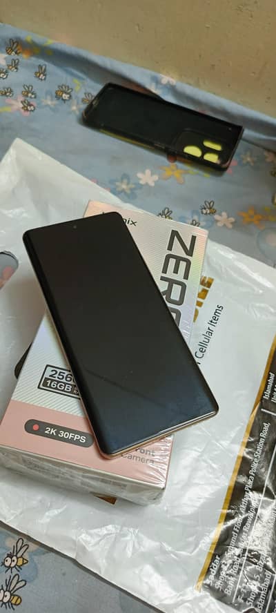 Infinix Zero 30