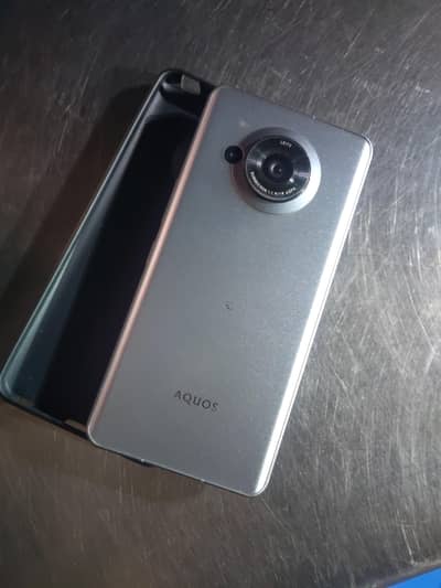 Aquous sharp R7 Dual Sim Official PTA