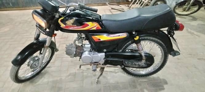 Honda 70 bike 2016 model 03188308655