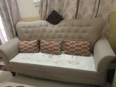 5 seater Crown Sofa Set