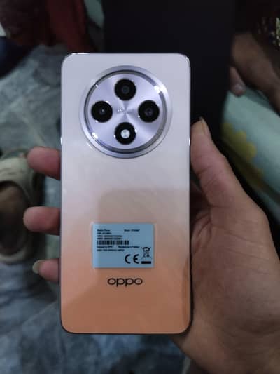 OPPO Reno 12f 8+8 256gb ram