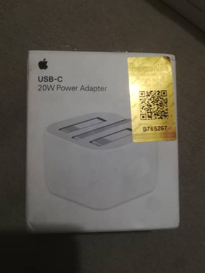 Apple 20W, 35W & Sparx 33W C2C original Box pulled chargers.