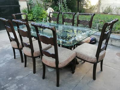 8 seater dinning table/6 seater dinning table