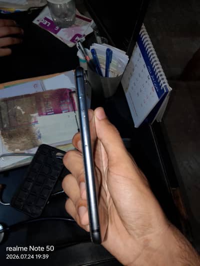 Apple iPhone 8