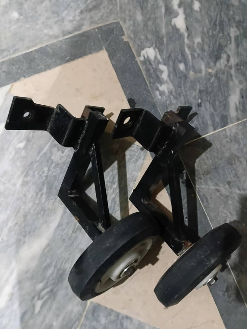 supported wheels 1