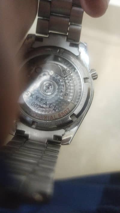 very good mens watch
