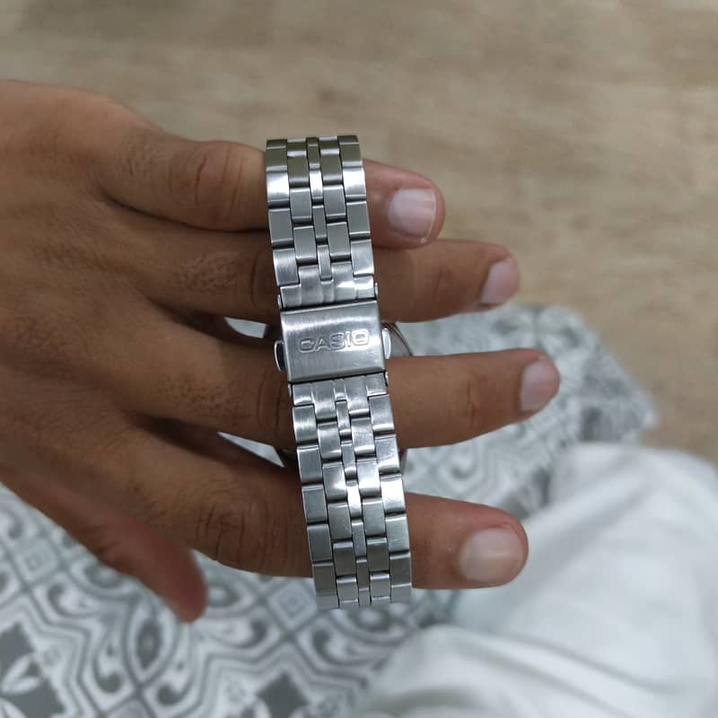 Casio B-145d 2