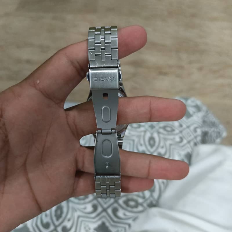 Casio B-145d 3
