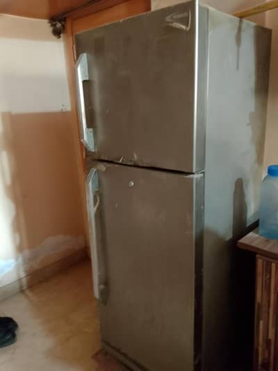 I want to sale my waves two door refrigerator