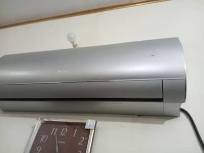 Gree 1.5Ton inverter