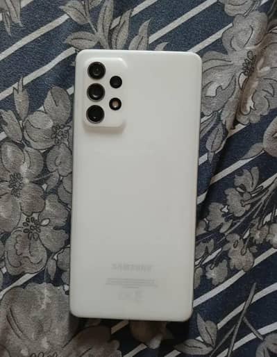 Samsung Mobile A72 condition 10/8 only mobile