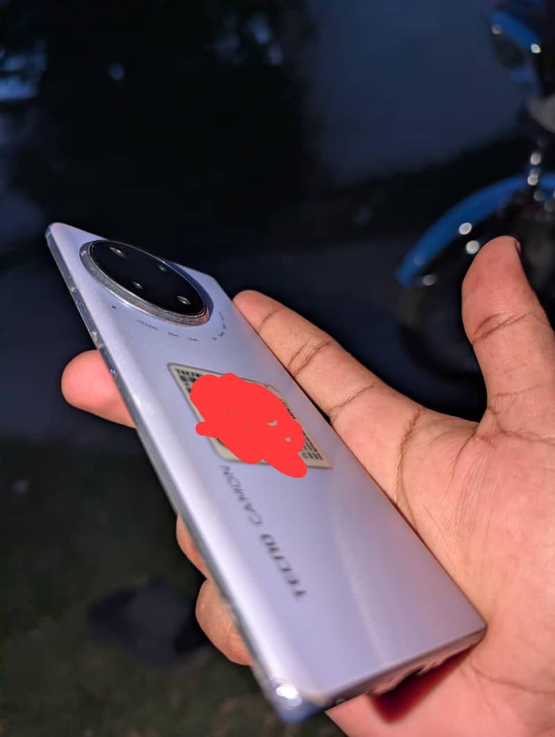 Tecno CAMON 30S 2