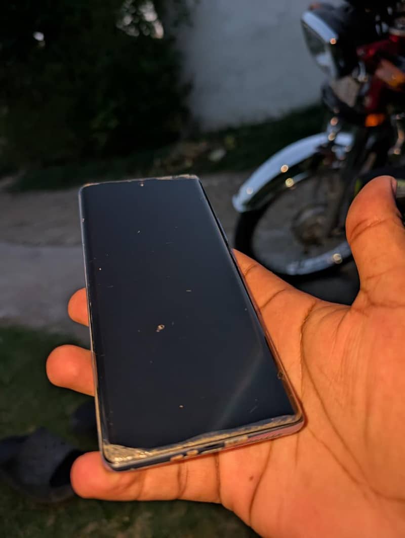 Tecno CAMON 30S 5
