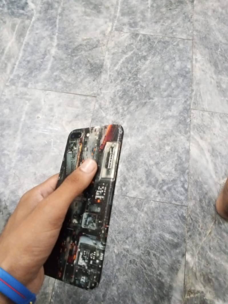 Apple iPhone 7plus 1