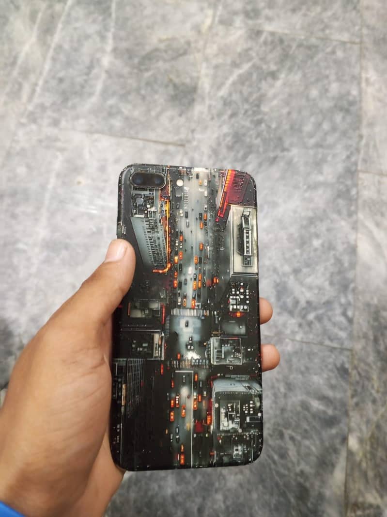 Apple iPhone 7plus 2