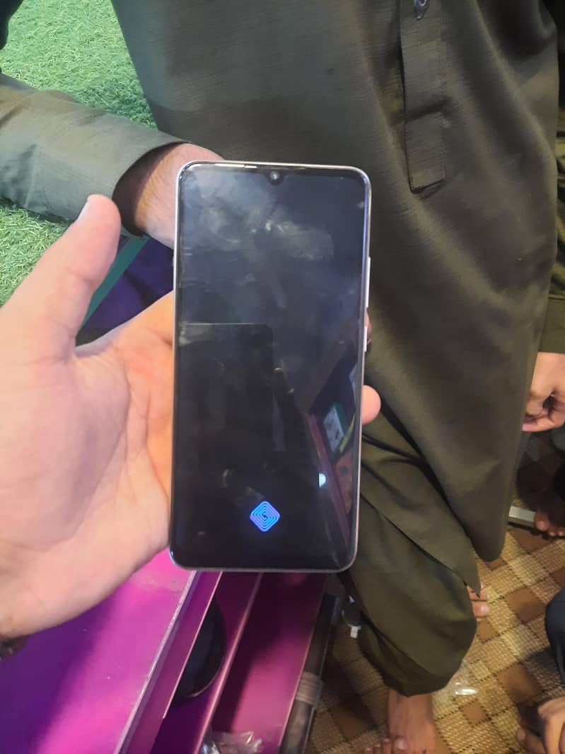vivo y51 0
