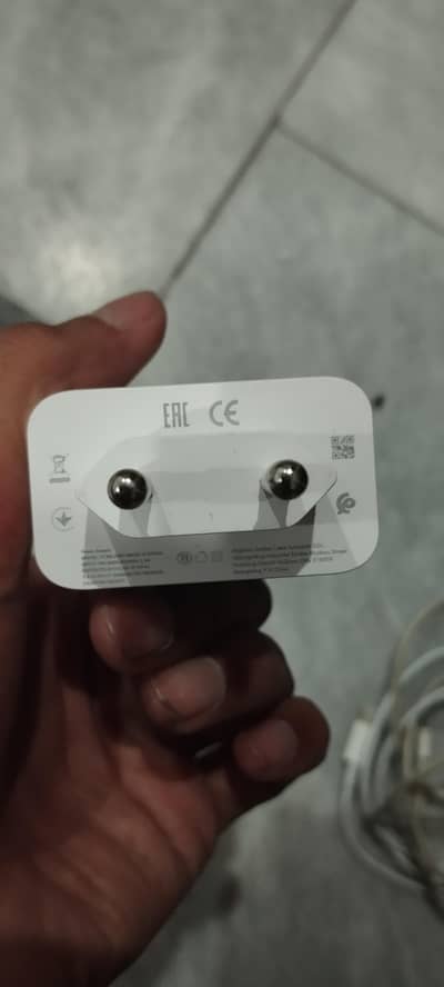 100 watt new charger