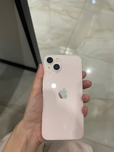 Apple iPhone 13