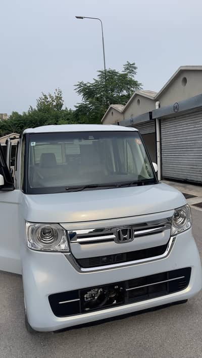 Honda N Box Custom 2022