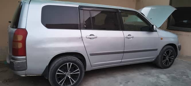 Toyota succeed 2007 modle 2012 register  only 1 pice touuch up