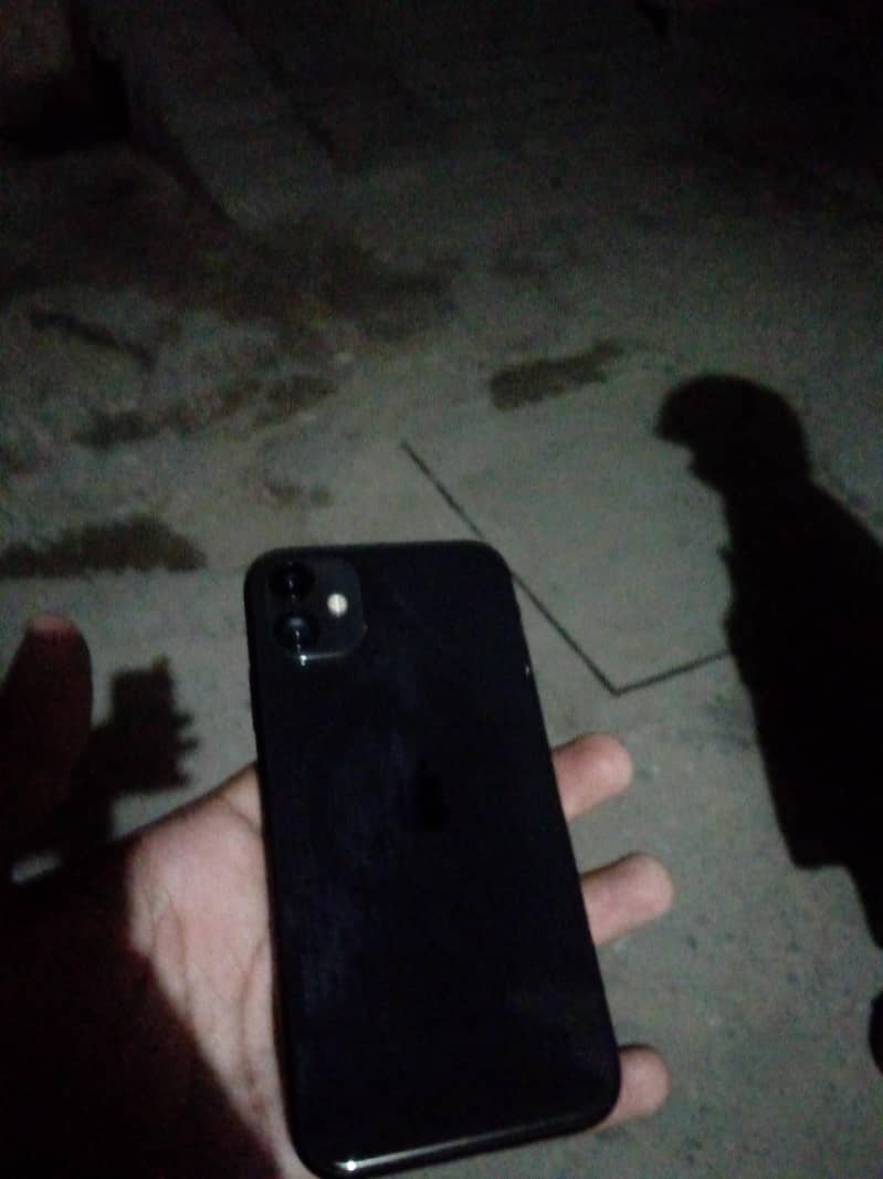 Apple iPhone 11 2