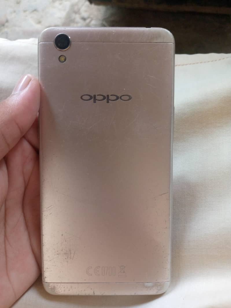 OPPO A37 4
