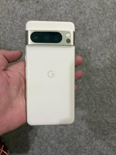 Google Pixel 8 Pro