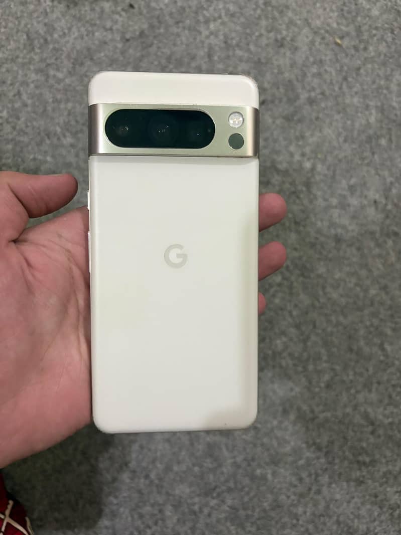 Google Pixel 8 Pro 0