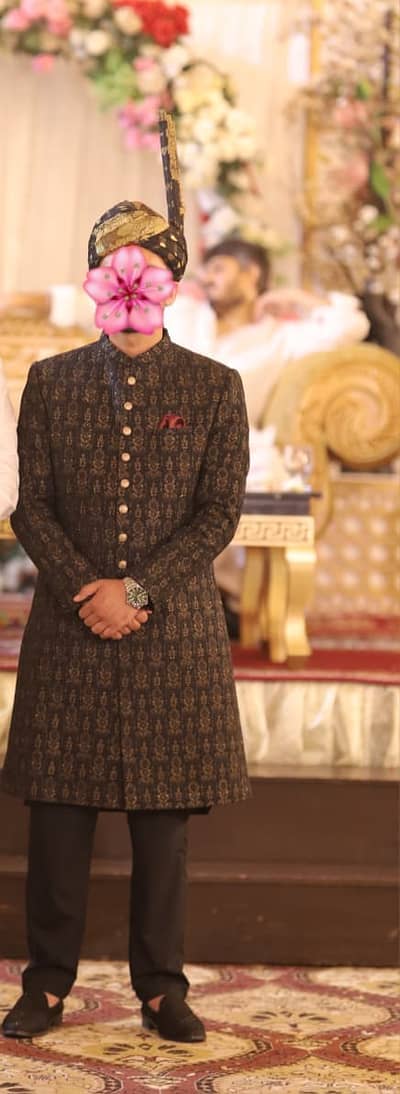 Black sherwani/ wedding dress / grooms sherwani / sherwani available