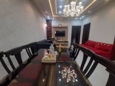 8 Seater dining table with glass top