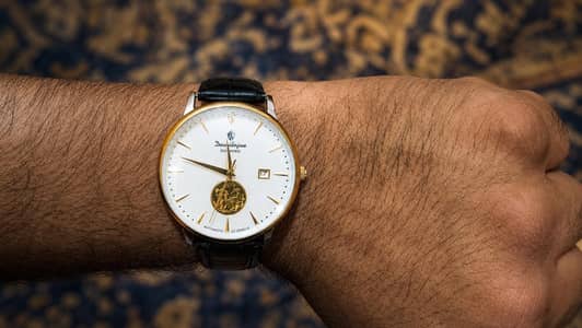 Elegant Automatic Dress Watch – White Dial & Date Display