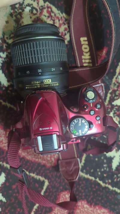Nikon. d5200