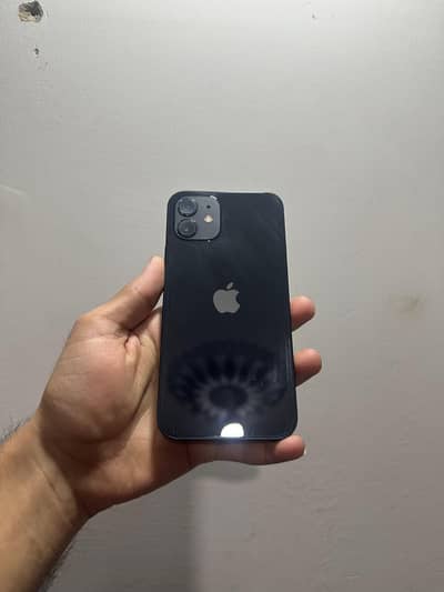 Apple iPhone 12