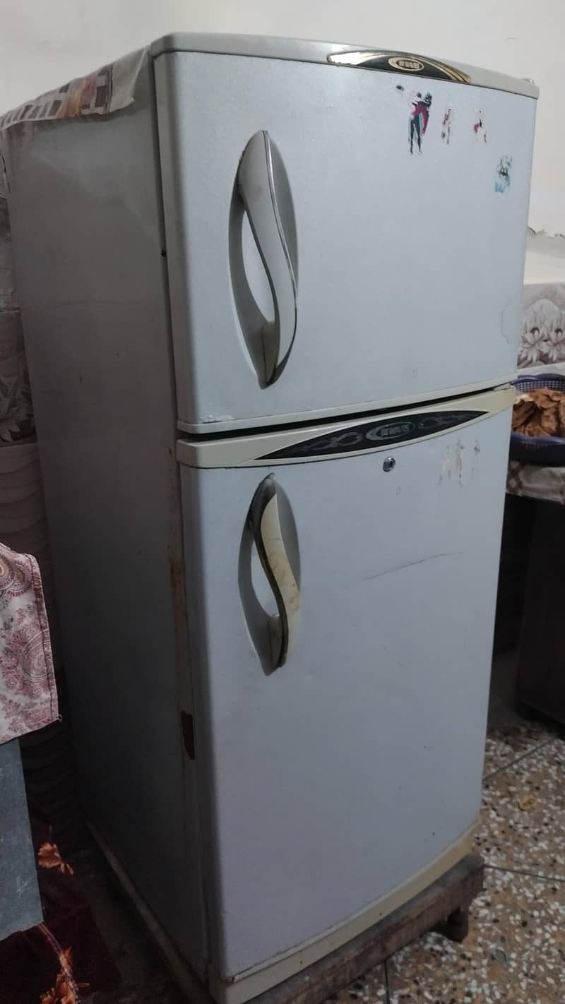 refrigerator 2
