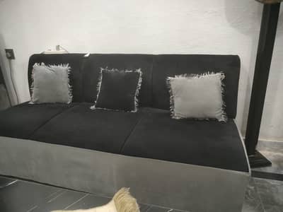 3 seater Sofa 2 pieces available in discounted price.
