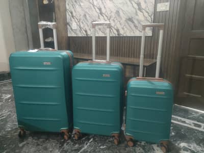 suit case