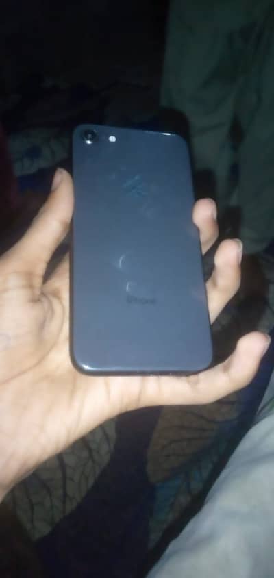 iPhone 8