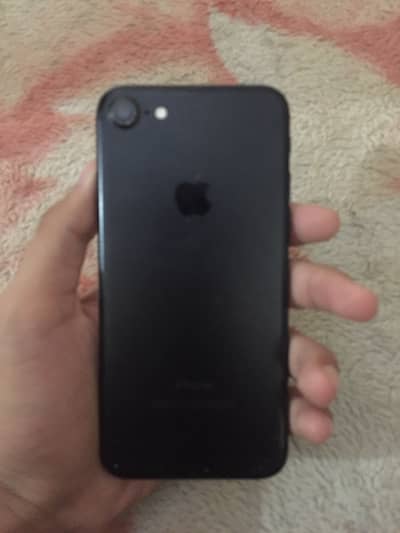Apple iPhone 7