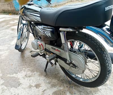 Honda cg125 24 model