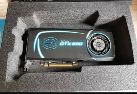 Gtx 580 ( 1.5 GB 382 bit )