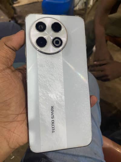 Tecno SPARK 30 Pro