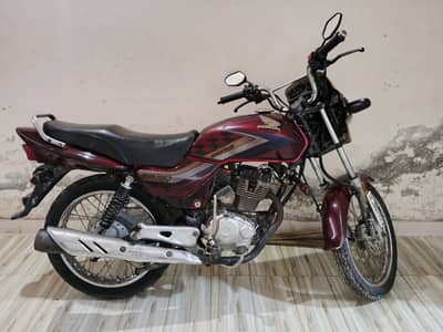 Honda CG 125 Deluxe 2011